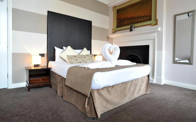 Kings Arms Hotel