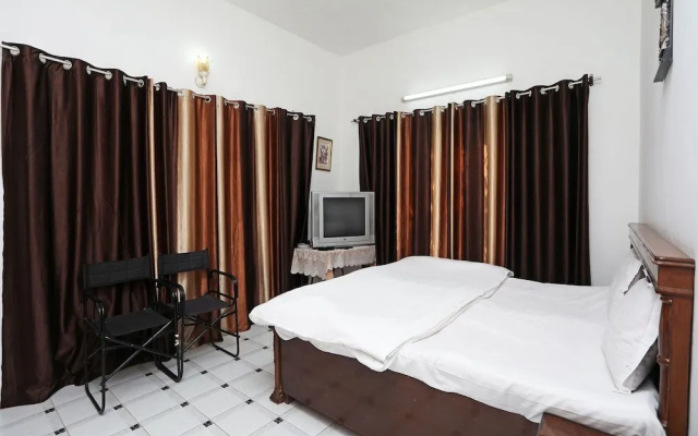 OYO 13076 Home Boutique 3BHK Villa Bhimtal