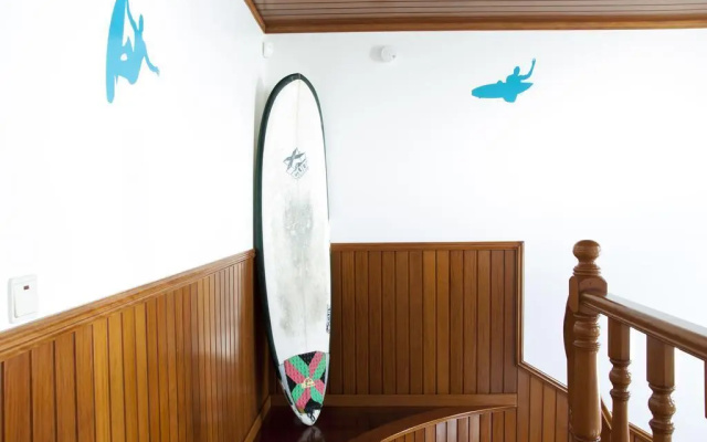 The Wave Beach & Surf Hostel