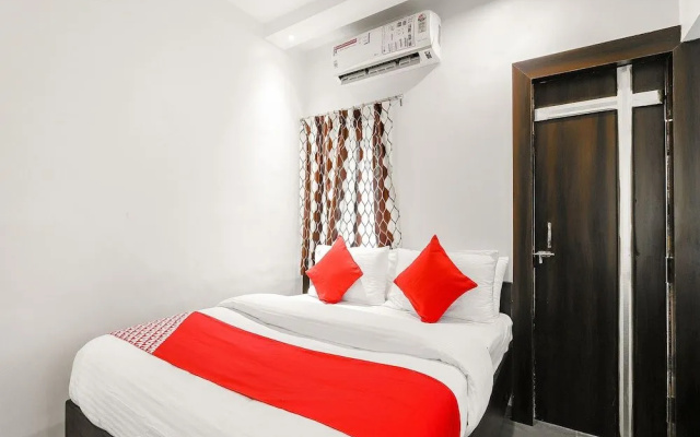 OYO 14826 Ashoka Executive