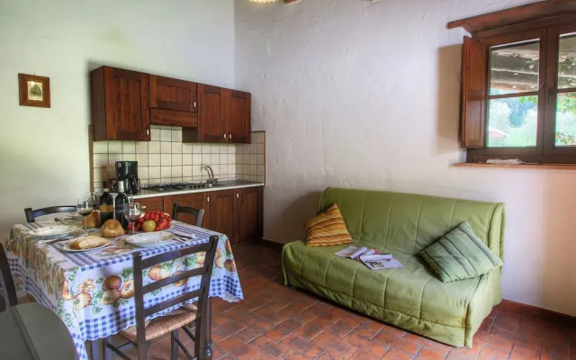 Rustic Stone Farmhouse in Proceno