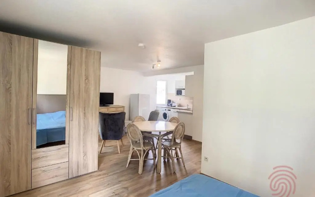 Appartement Lamalou-les-Bains, 1 pièce, 2 personnes - FR-1-451-46