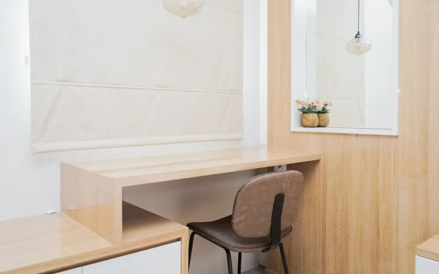 Comfy and Minimalist Studio Apartment at Tuscany Residences