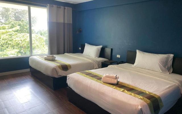 Chaolao Tosang Beach Hotel