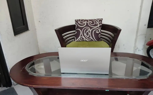 OYO Life 93525 Griya Wafira Trenggalek Syariah