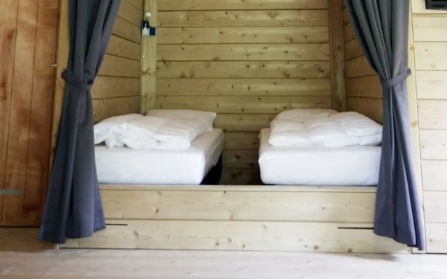 Campsite - Cozy Tentlodge With Roofed Terrace in a Green Area