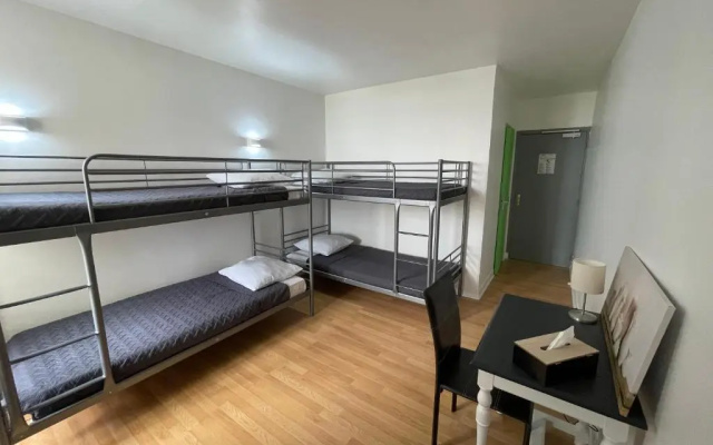 Hotel Les 4 Chenes (Adults Only)