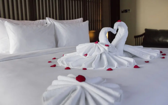 Scarlet Pearl Cruises
