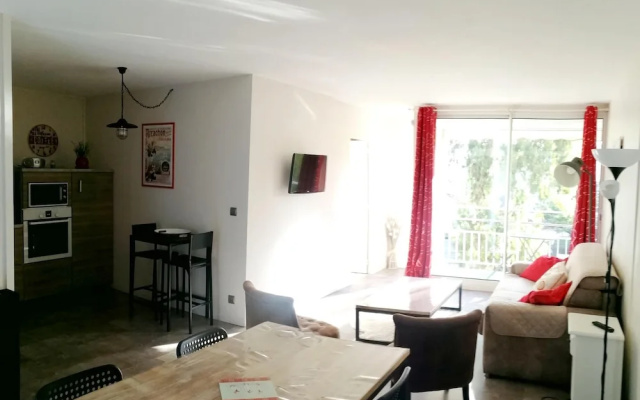 Apartment with One Bedroom in Arcachon, with Furnished Balcony