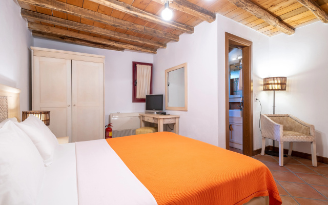 The Varos Residences Hotel