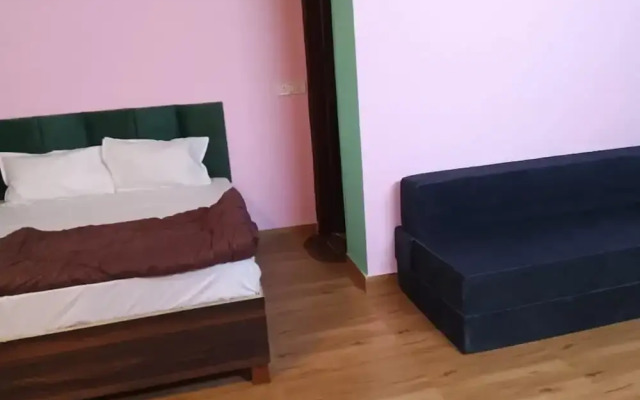 Hotel Pink Villa