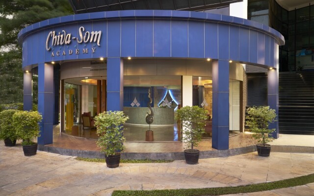 Chiva-Som International Health Resort Hotel вид на фасад