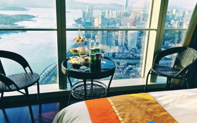 Xiamen Twin Towers Cloud Top Ocean View Luxury Apartment