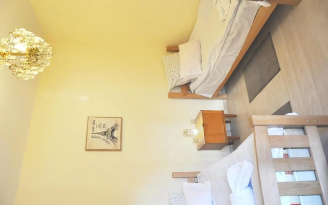 Nukiss Hostel