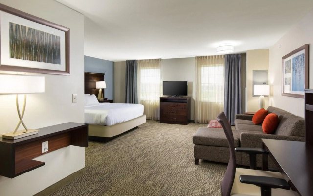 Staybridge Suites Toledo - Maumee by IHG