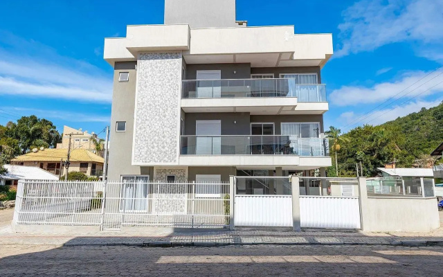 Loft Aconchegante a Poucos Minutos da Praia de Bombinhas