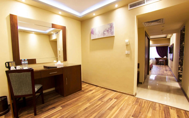 Отель Pyramisa Suites Cairo
