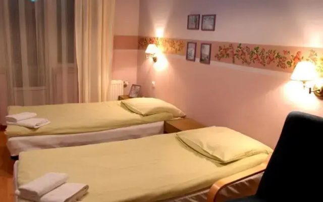 Hotel Rapsodia