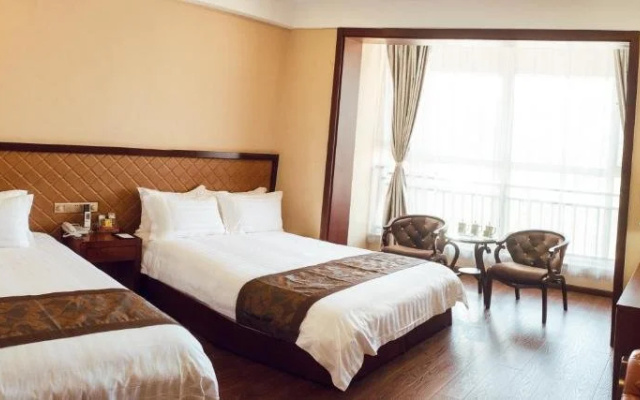 Shengyi Business Hotel