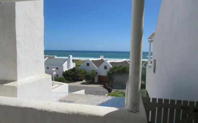 A & A Self catering