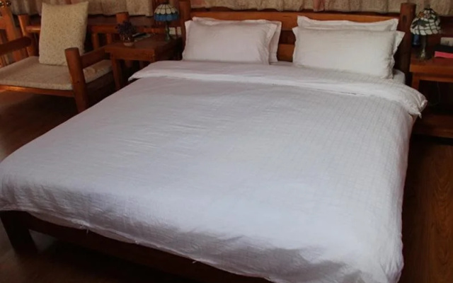 Ark Inn