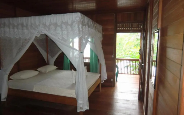Bunaken Sea Garden Resort And Diving Center