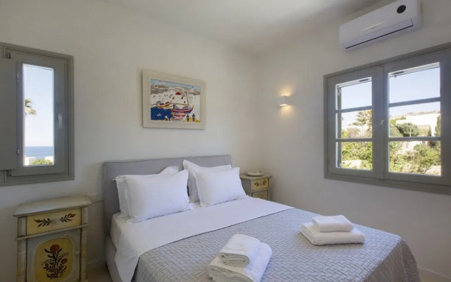Seaview Villa by Villarentalsgr