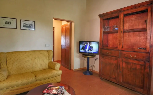 Peaceful Villa Stay in Tuscany