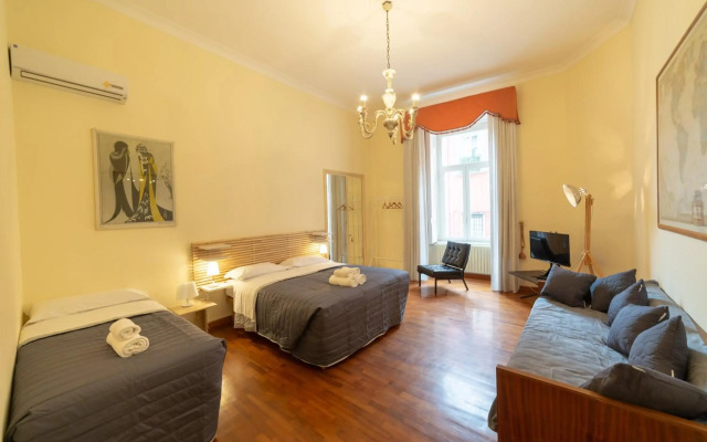 The Dante Apartment
