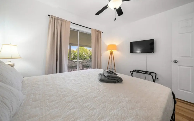 Manatee Cove Retreat | Pet-Friendly Coastal Home Sleeps 6