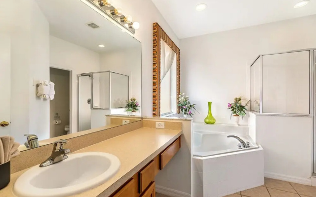 Tranquil Escapes 6 Bedrooms