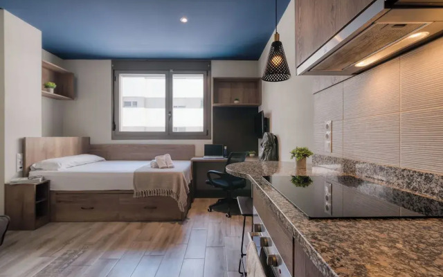 Livensa Living Studios Valencia Marina Real