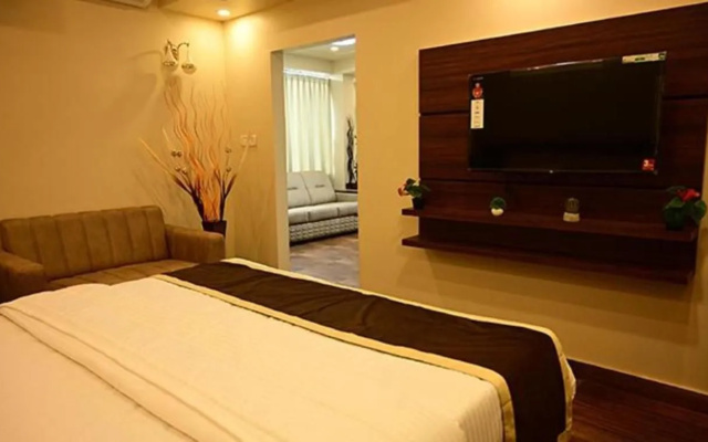FabHotel Grand Falcon