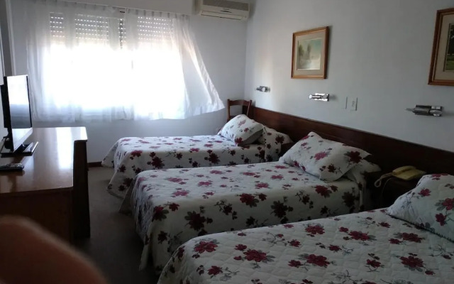 Hotel Crown