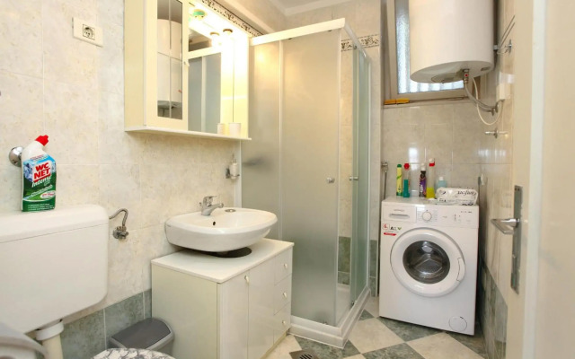 Apartment CVETKO