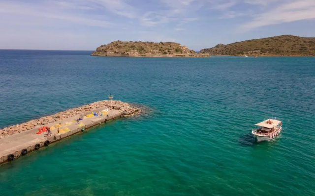 Island View House