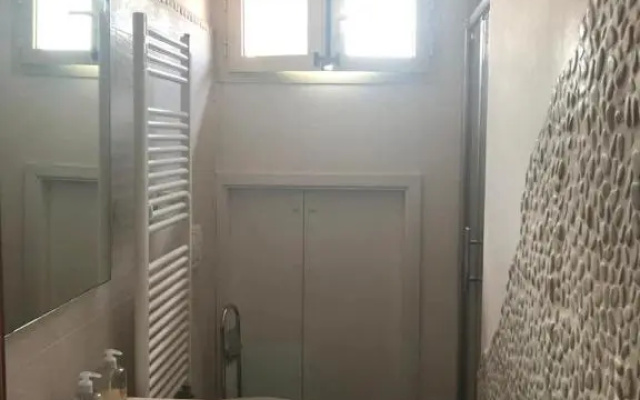 B&B Emc2