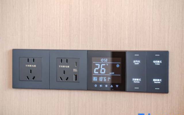 Lavande Hotel (Changzhou Railway Station Qingguo Lane)