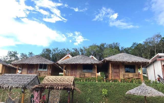 Отель Cottage Hill Lanta Ланта вид на фасад