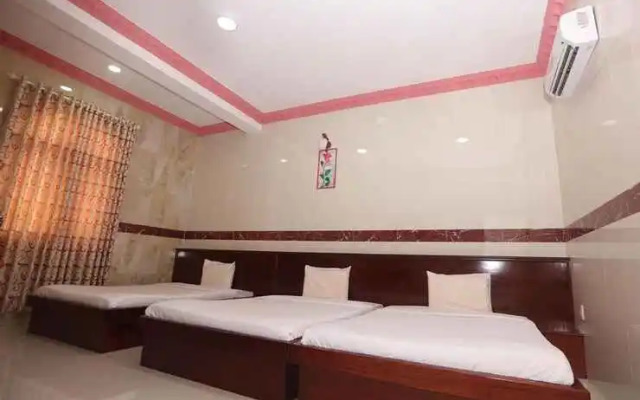 Tien Minh Quan Hotel