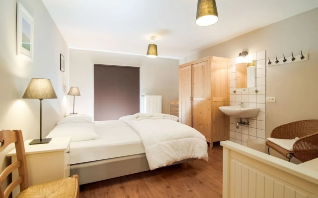 Rustic Holiday Home in Vresse-sur-Semois near Center