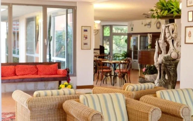Hotel Idania
