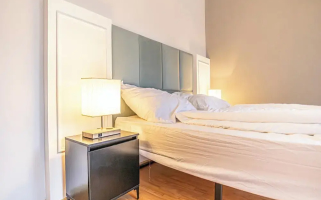 Luxury Flat with Access to Danube