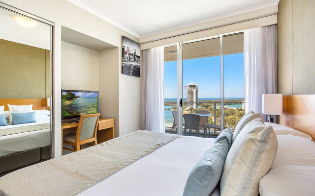 Mantra Twin Towns Resort