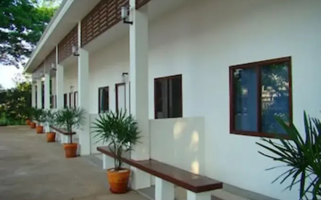 Tonnam Resort