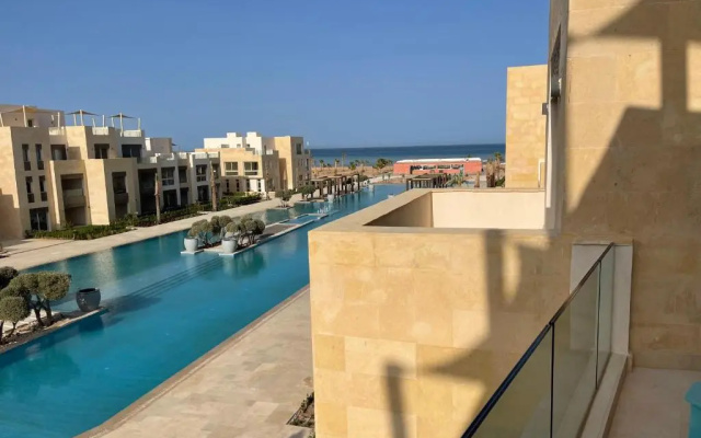 Lovely 1 bedroom at Mangrouvy Gouna & Beach access