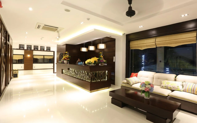 Sea Flower Hotel