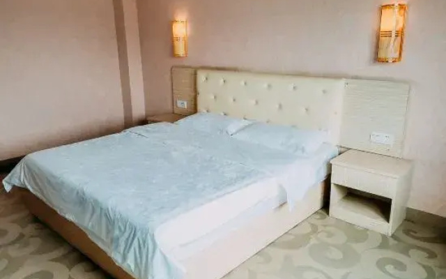 Longyan Hongchang Hotel