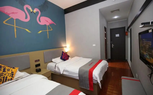 Jun Hotel Shanxi Lvliang Fenyang Shanxi Medical University Fenyang College