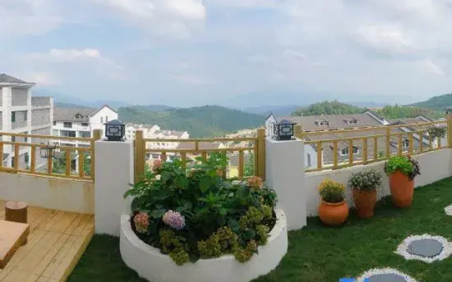 Xianmao Yard Guesthouse